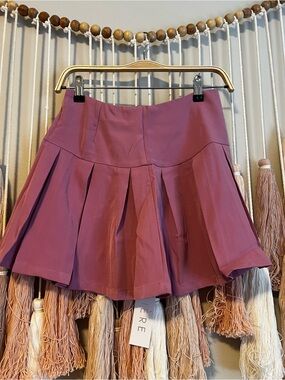 Lumiere Mauve Pleated Mini Skirt
